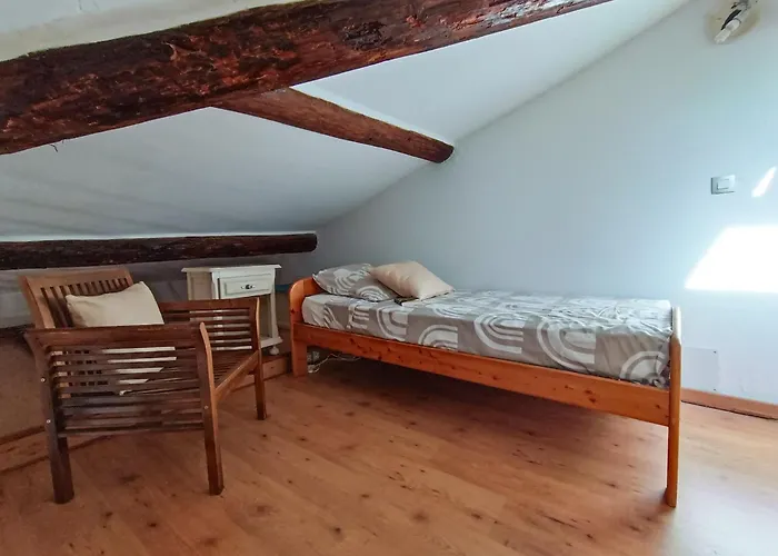 Maison De Village 18ème Siècle Familiale 3 * Mus